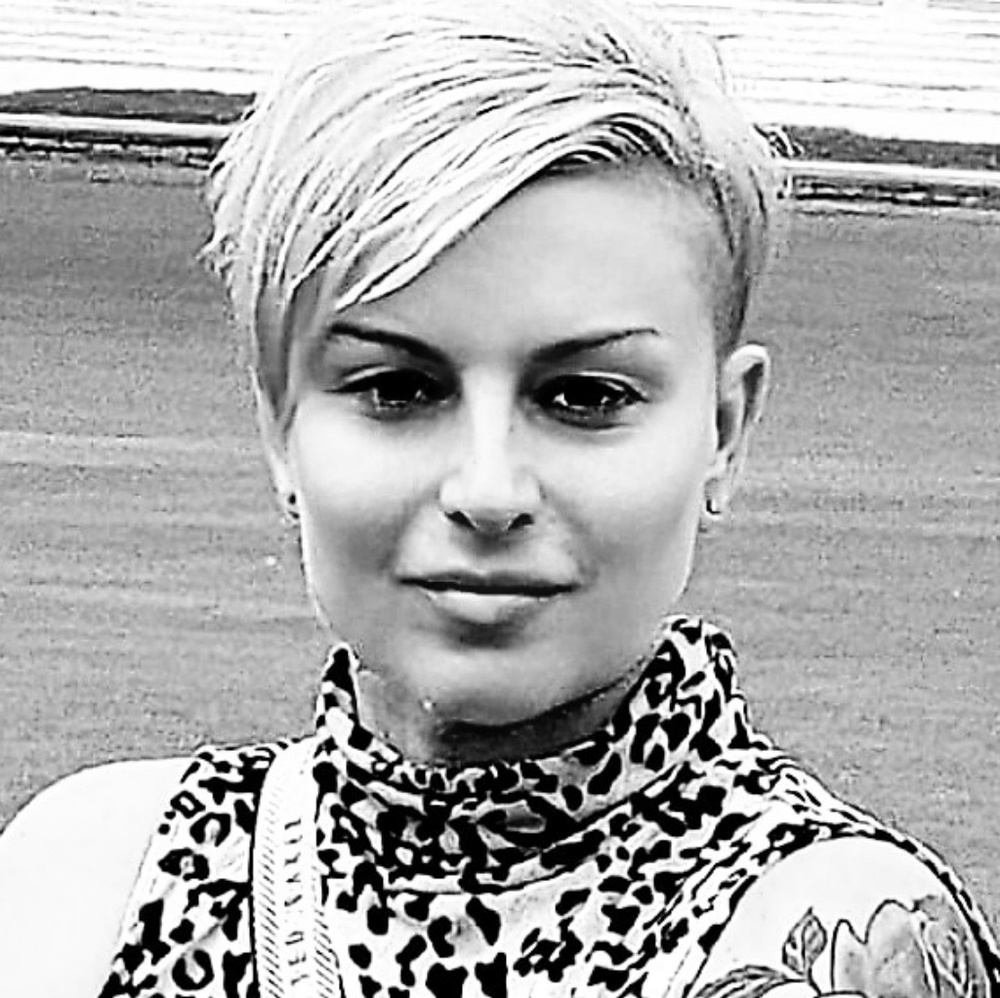 Meet your Posher, Clare